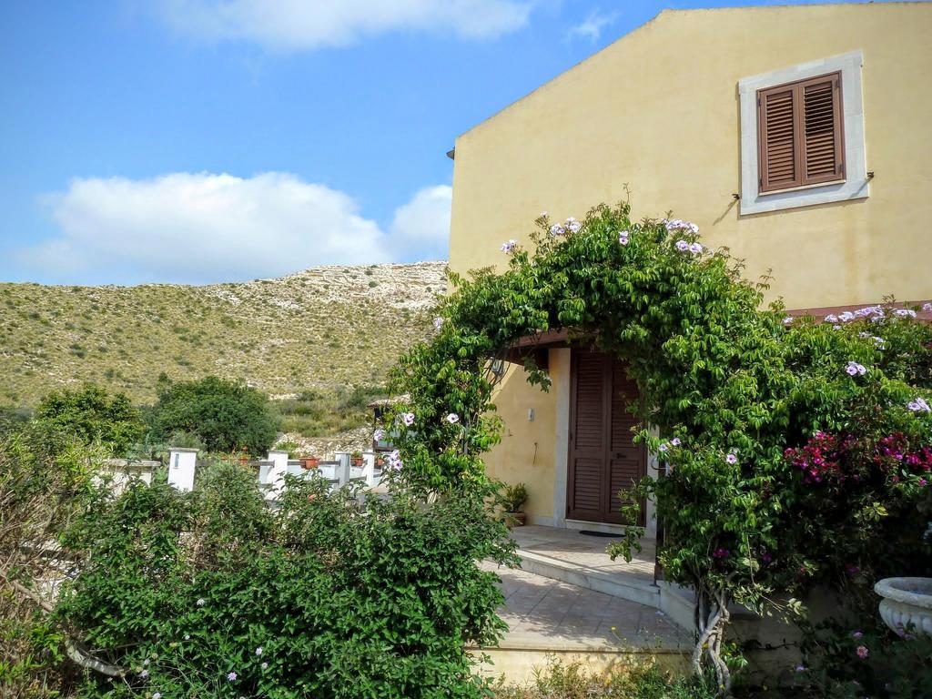 Agriturismo Timpa Del Sole Villa โนโต ภายนอก รูปภาพ