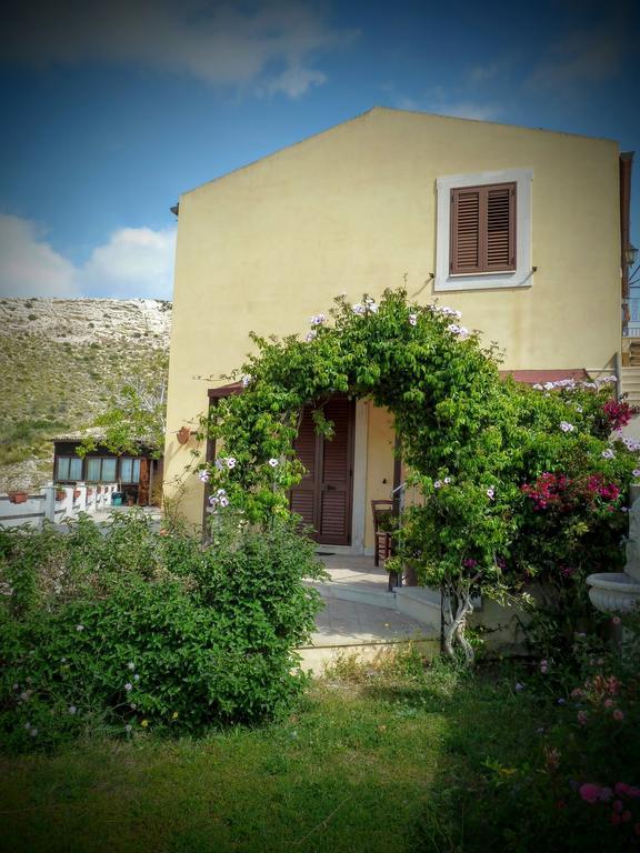 Agriturismo Timpa Del Sole Villa โนโต ภายนอก รูปภาพ